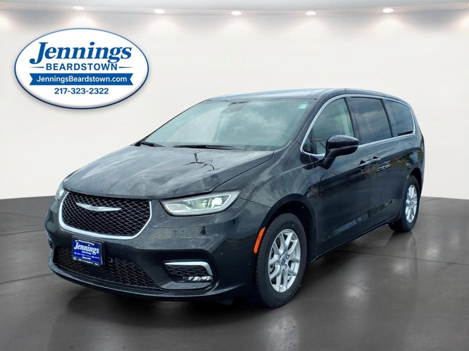2023 Chrysler Pacifica Touring L in Brilliant Black — front three-quarter view